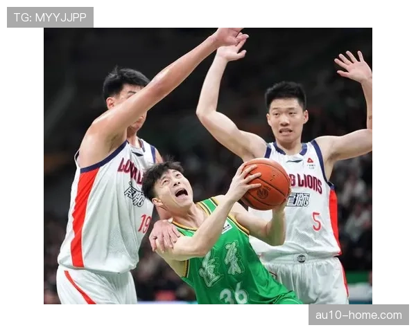 辽宁本钢对阵广州朗肽海本 97比86取胜延续近期火热状态